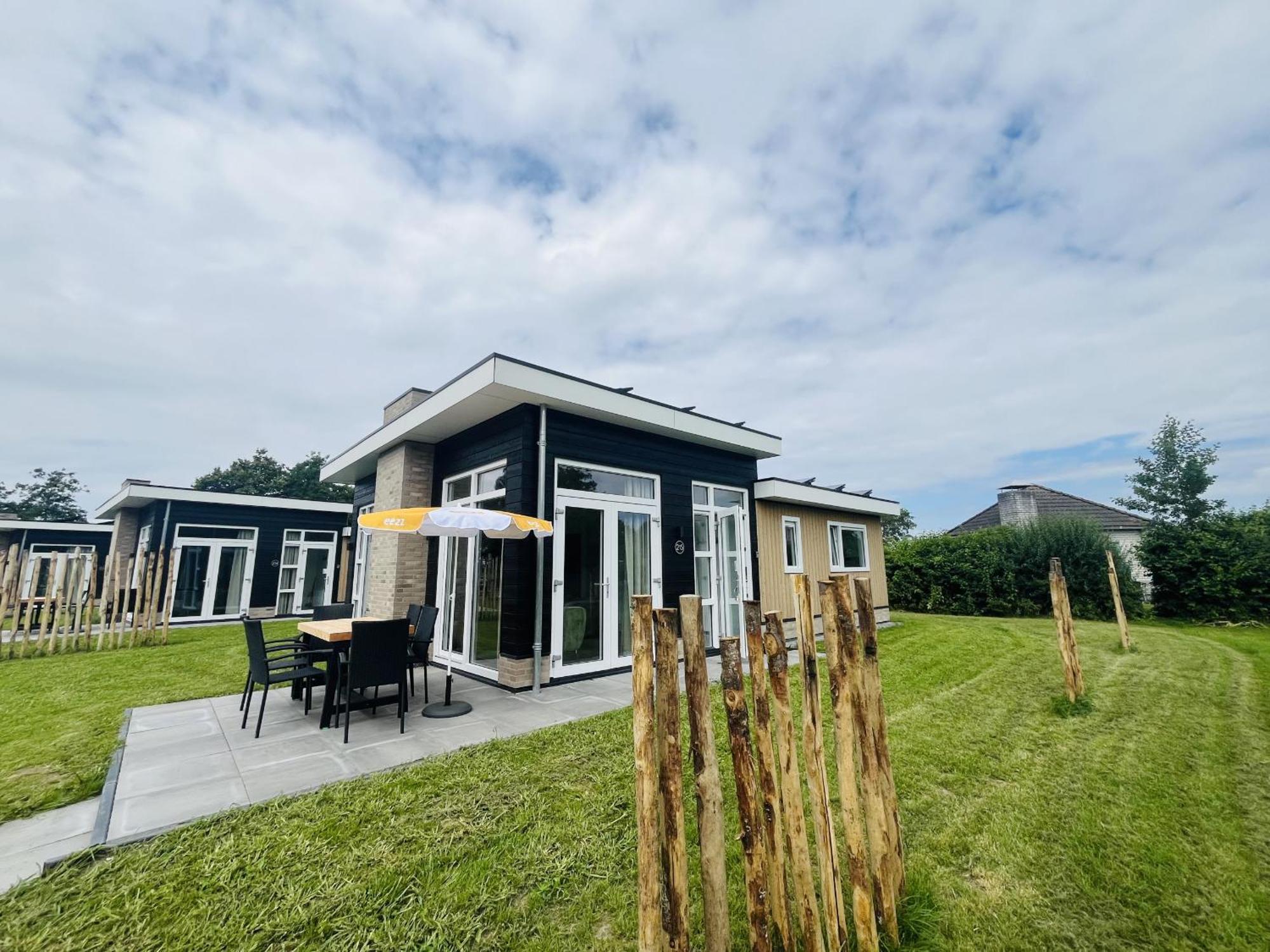 Bungalowpark De Horn - Floresta 215 Dirkshorn 외부 사진